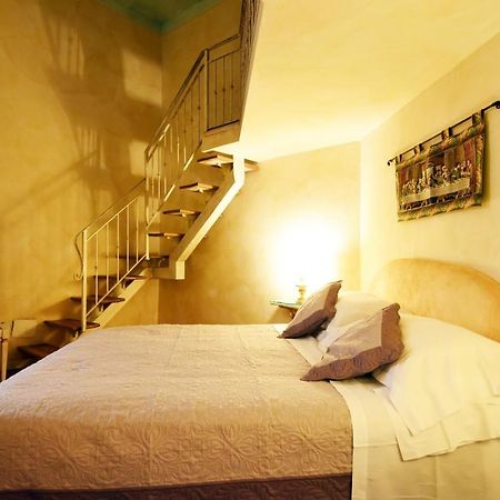 Italian Experience-Suite Medici Loft 8 Firenze Kültér fotó