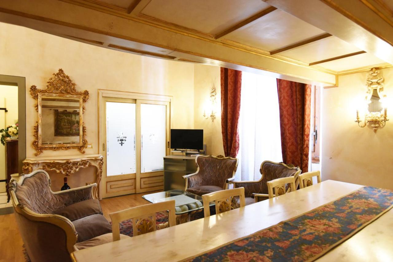 Italian Experience-Suite Medici Loft 8 Firenze Kültér fotó